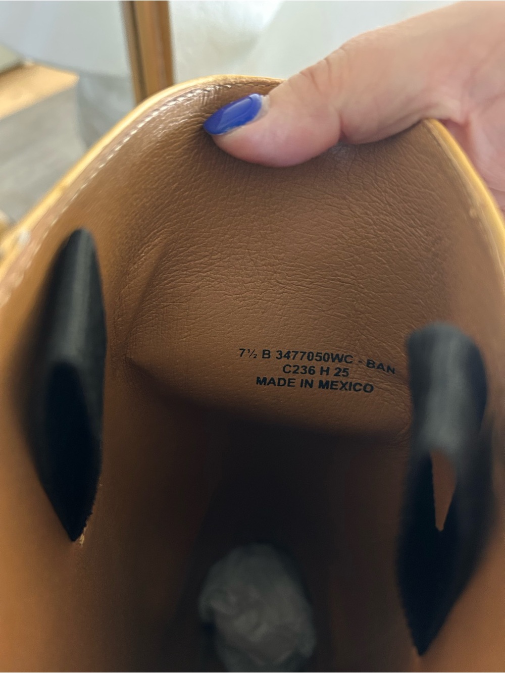New Frye Campus 14L Boots Banana Yellow - Picture 9 of 9